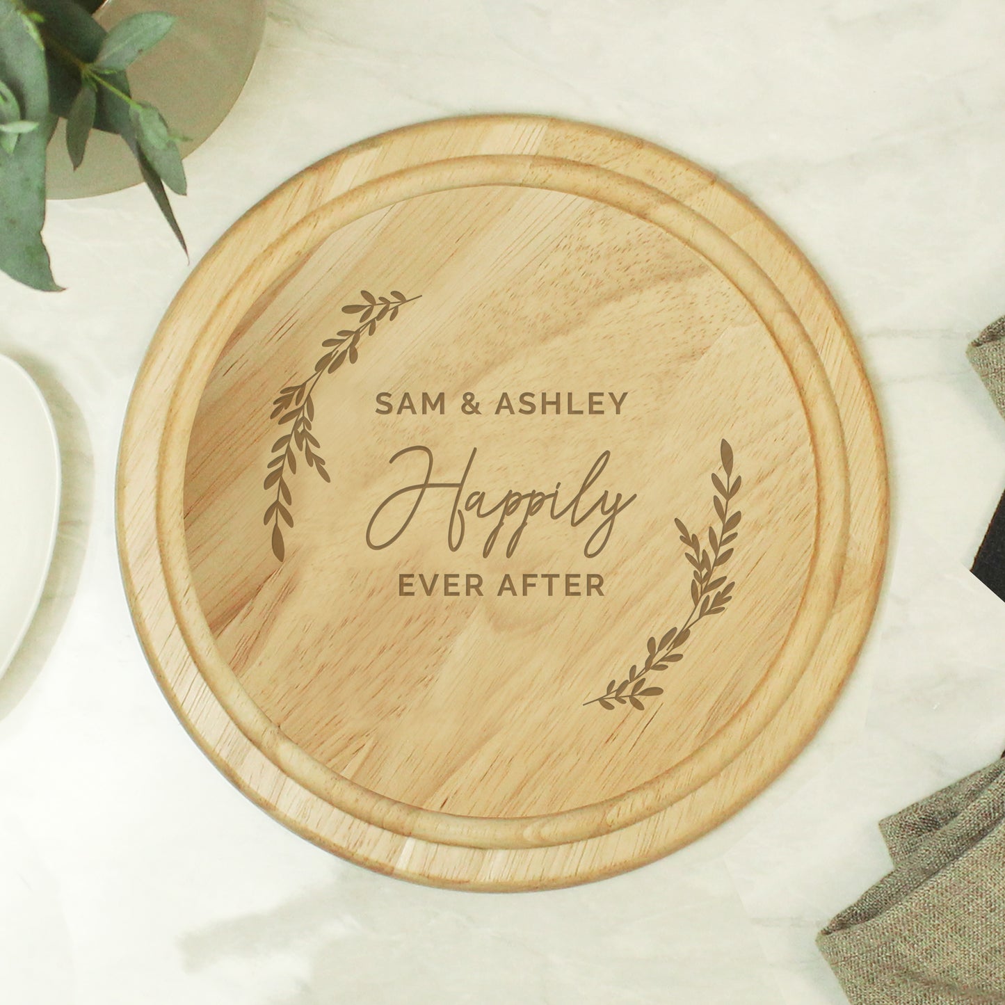 Personalised Laurel Round Wooden Chopping Board