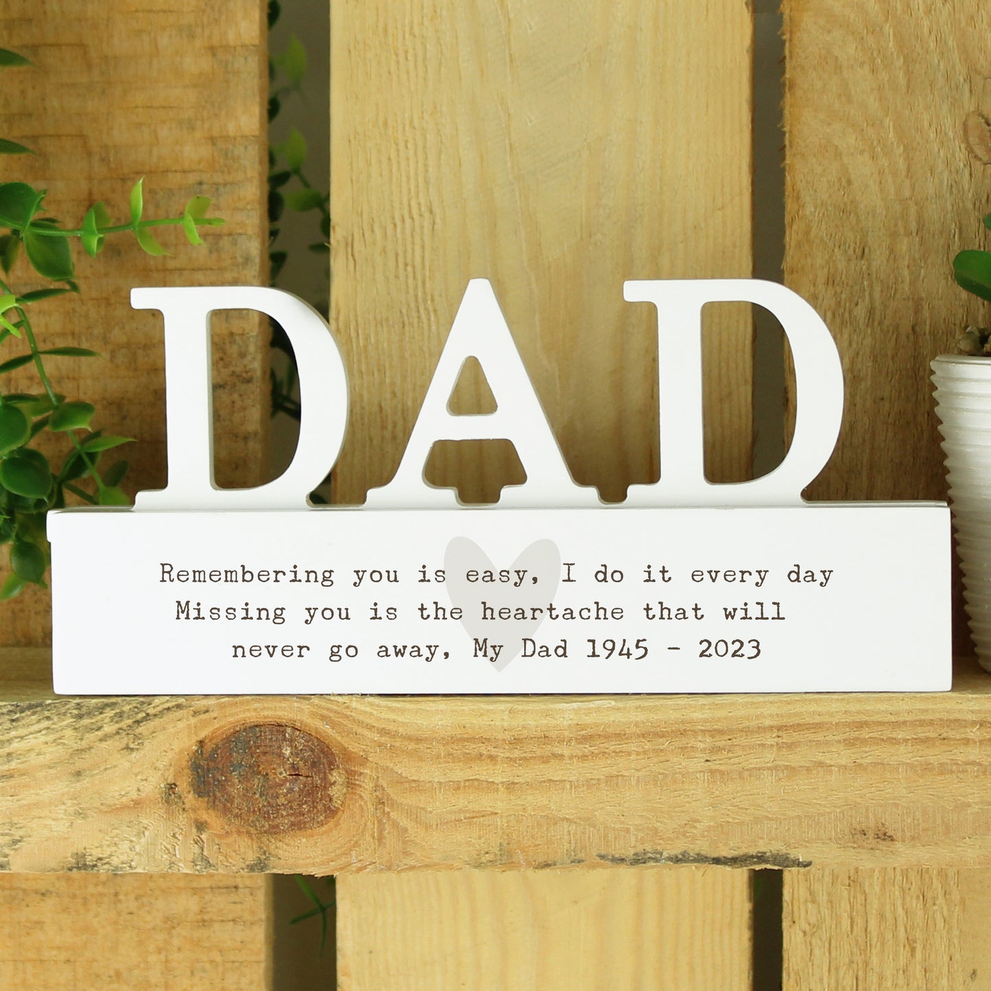 Personalised Free Text Heart Wooden Dad Ornament